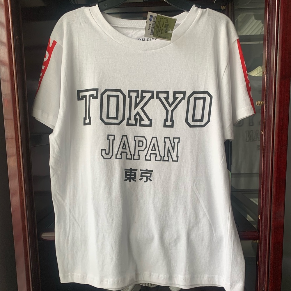 Tokyo Japan graphic tee